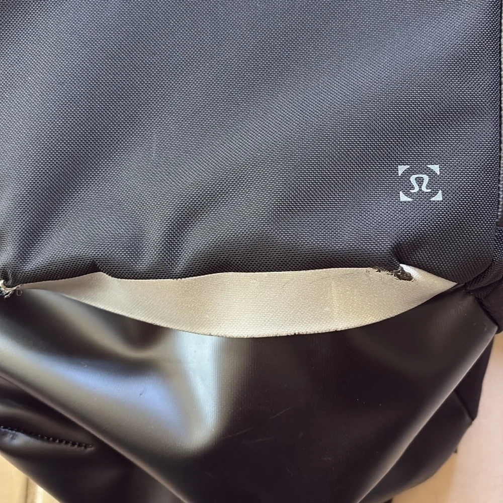 Lululemon backpack - Picture 2 of 6